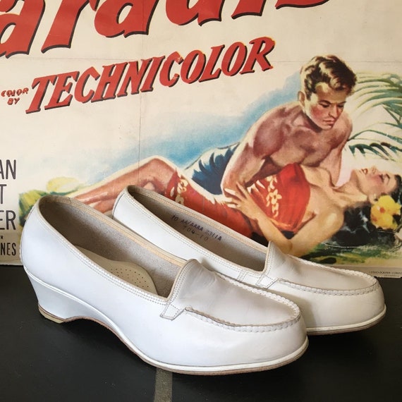 Vintage 1940s 50s Wedge Heel White Leather Loafer Shoes Sz 10 AA / AAAA 9 1/2 - Etsy Vintage 1940s 50s Wedge Heel White Leather Loafer Shoes Sz 10 AA / AAAA 9 1/2 - Etsy