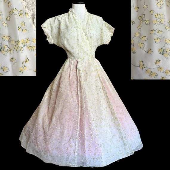 Dreamy Vintage 50s Floral Dressing Gown by Dorian… - image 1