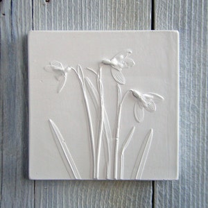 Snowdrop No.1 Limited Edition, Plaster Cast Plaque, botanical art, flower tile, nature art, gifts for her, wedding gifts, gifts for home image 2