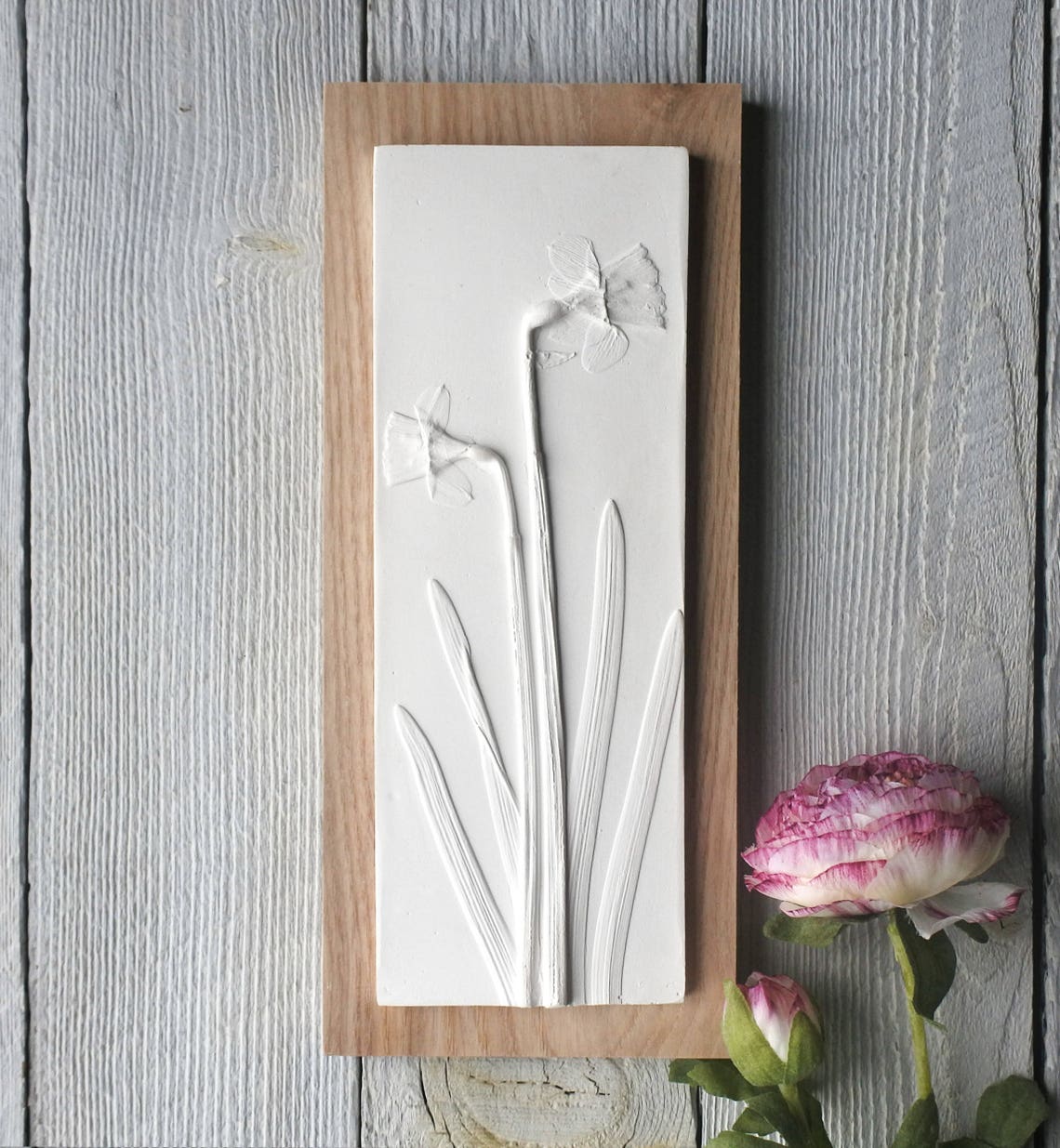 Daffodils Plaster Cast Tile Mounted on Wood, Botanical Art, Flower Tile