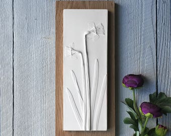 Daffodils  Plaster Cast Tile Mounted on Wood, botanical art, flower tile, nature art, gifts for her, wedding gifts, gifts for home