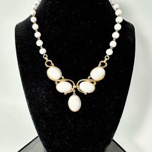 Rare Crown TRIFARI White and Gold beaded drop necklace