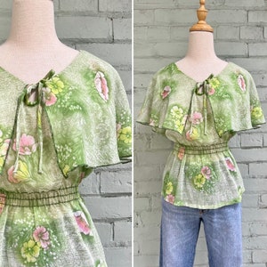 vintage 1970s floral ruffle blouse boho 70s flutter sleeve gauze shirt casual prairie peasant cottagecore peplum top / medium