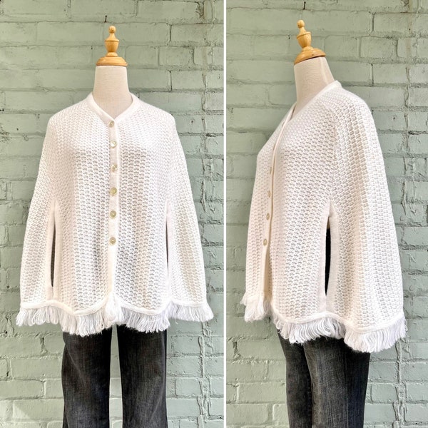 vintage 1970s button down knit poncho 70s cream fringe cape casual mod boho layering cardigan / fits most