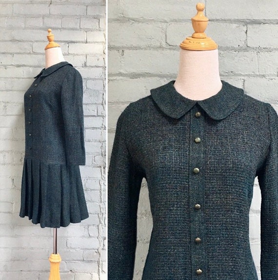 vintage 1960s mod mini dress / 60s Peter Pan colla