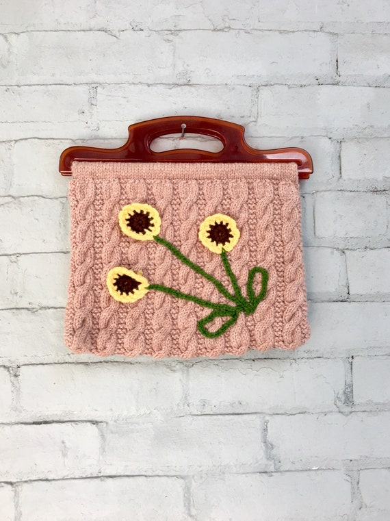 vintage 70s boho knit handbag / 1970s wool crochet