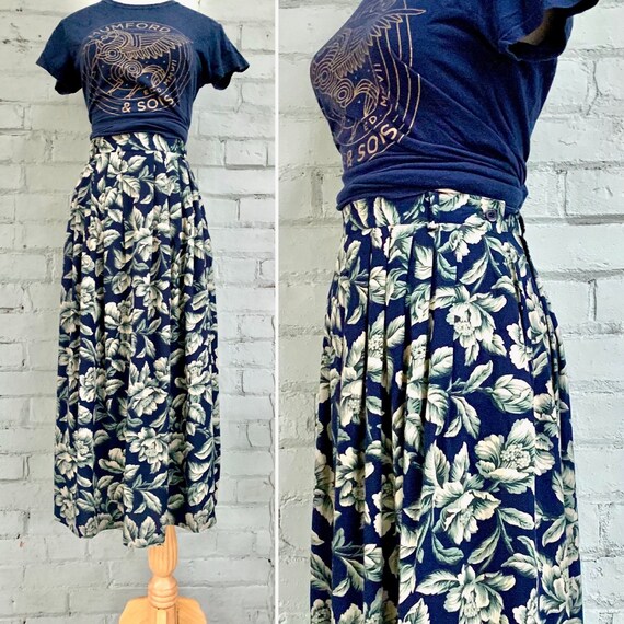 vintage 1980s floral midi skirt / 80s pleated summ