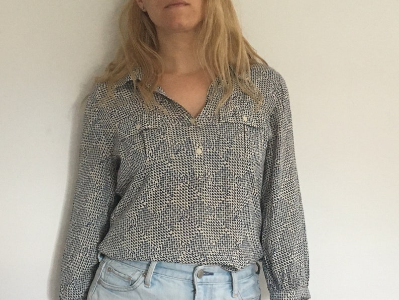 Vintage Lightweight Blue and White Button Front Blouse Three-Quarter length sleeve Vintage Blouse Vintage Shirt Women 1990s