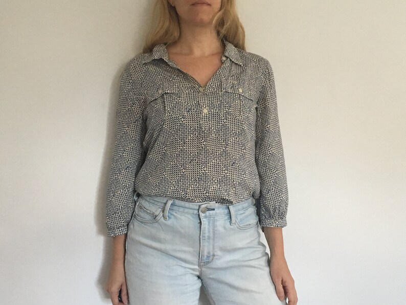 Vintage Lightweight Blue and White Button Front Blouse Three-Quarter length sleeve Vintage Blouse Vintage Shirt Women 1990s