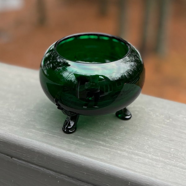 Viking Glass Emerald Green Flower Frog Vase