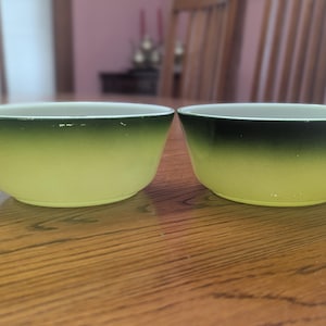Milk glass yellow green hombre set of 2 cereal bowls retro vintage cereal berry bowls