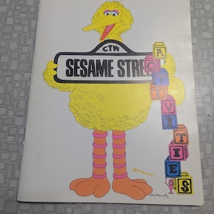 RARE Sesame Street Activities book edited by Jane O&#39;Connor 1979 based on the instructional goals of the early Sesame Street television show