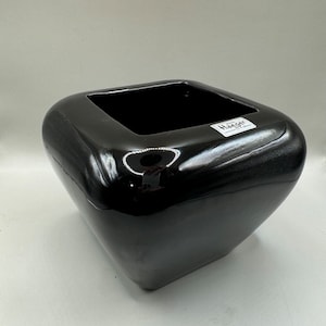 Haeger Pottery Ceramic Pot - Mid-Century Modern Delight!