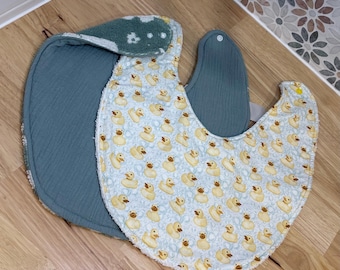Reversible Bib duo gift set