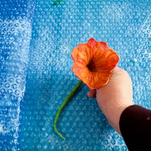 Wet Felting Flowers PDF tutorial, instant download, wet felting lesson, felted flowers instruction. Felt flowers craft tutorial. Creative. image 8