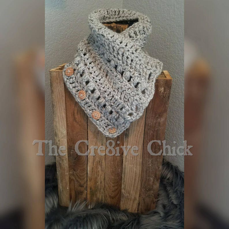 Crochet PATTERN Outlander fan Cowl Scarf, Versatile Design, worn different ways, slouchy, comfy INSTANT download Pdf Great DIY gift image 5