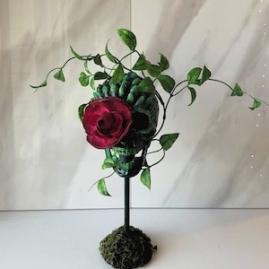 Rose Skull | Altar Item | Decoration