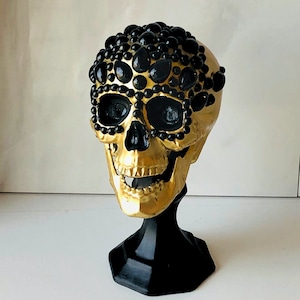 Glam Gothic Skull