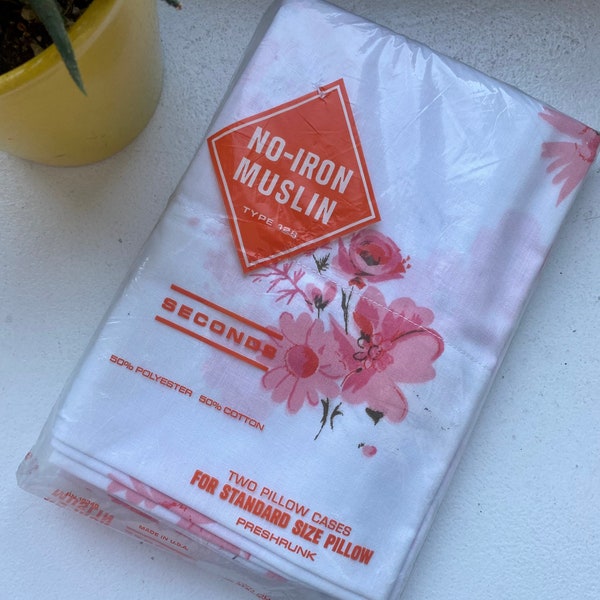 UNOPENED Vintage Pink White Floral Bedding Pillow Cases, Pink Flower Cottagecore Bedroom, Pink Flower Bed Pillow Covers, Vintage House Gifts