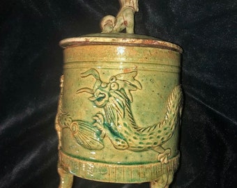 OLD Chinese Yixing Zisha  Clay  Jar with Lid Dragons and Foo dog on lid