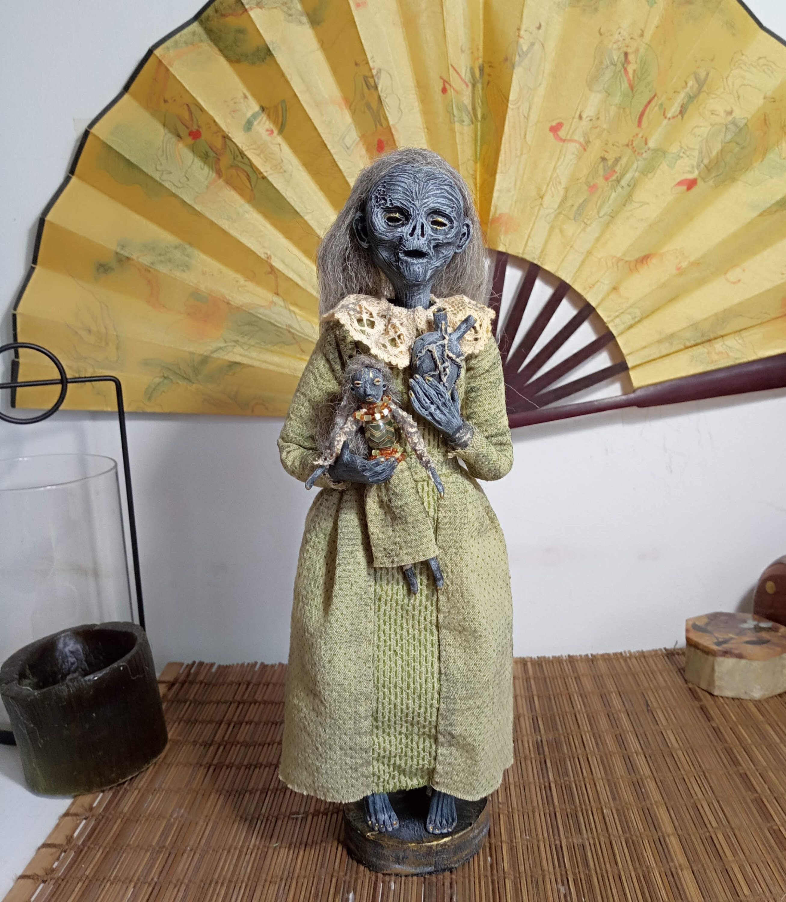 ミイラ風手作り一点物　怖くてカワイイ人形2 il_fullxfull.5595172982_99q8.jpg