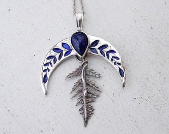 Halve maan mystieke ketting met varen en lapis lazuli, heksenketting maan talisman, maan sieraden magisch, halve maan ketting hemels