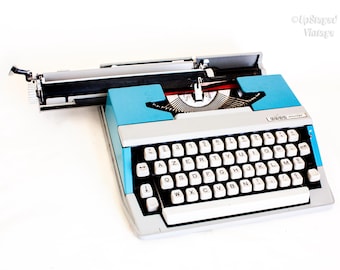 Vintage Typewriter 1960s Japy Message Turquoise Blue Portable Typewriter in Case