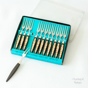 Aperitif Forks in Original Box Hors D'oeuvres Olive/Cornichon 1960s/70s Vintage 12 New Old Stock