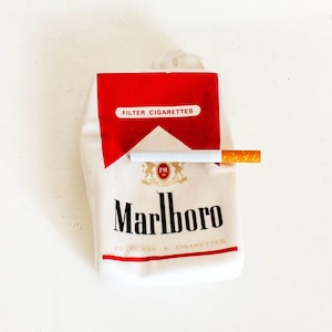 collectable cigarette packets Marlboro Ashtray Vintage Ceramic Advertising Collectable Cigarette Packet  Design