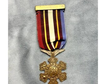 Vintage U.S. Army & Navy Union Membership Medal Badge Ribbon Veteran Pin
