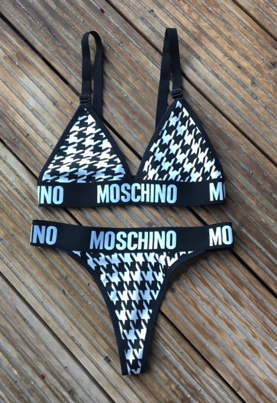 moschino bra and underwear set