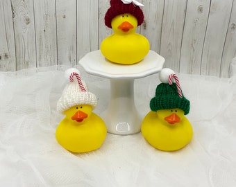 Winter hat Rubber Ducks - set of 3, Rubber Ducks, party favors, party supplies, Winter decor, Christmas, xmas ducks