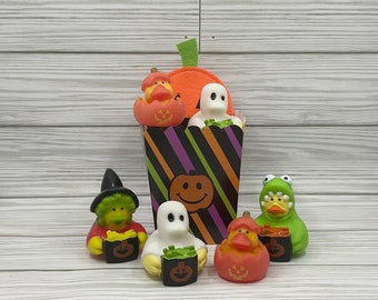 Halloween Costume Rubber Ducks - set of 4 with gift box and Lollipop, Rubber Ducks, Halloween Costume, party favors, party supplies