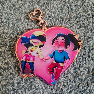ROTTMNT Leo and Casey holding hands keychains