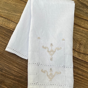 Vintage,  Embroidery and Drawn Thread Work, Mocha Embroidery, White Linen Hand Towels, Stunning,  Doilies