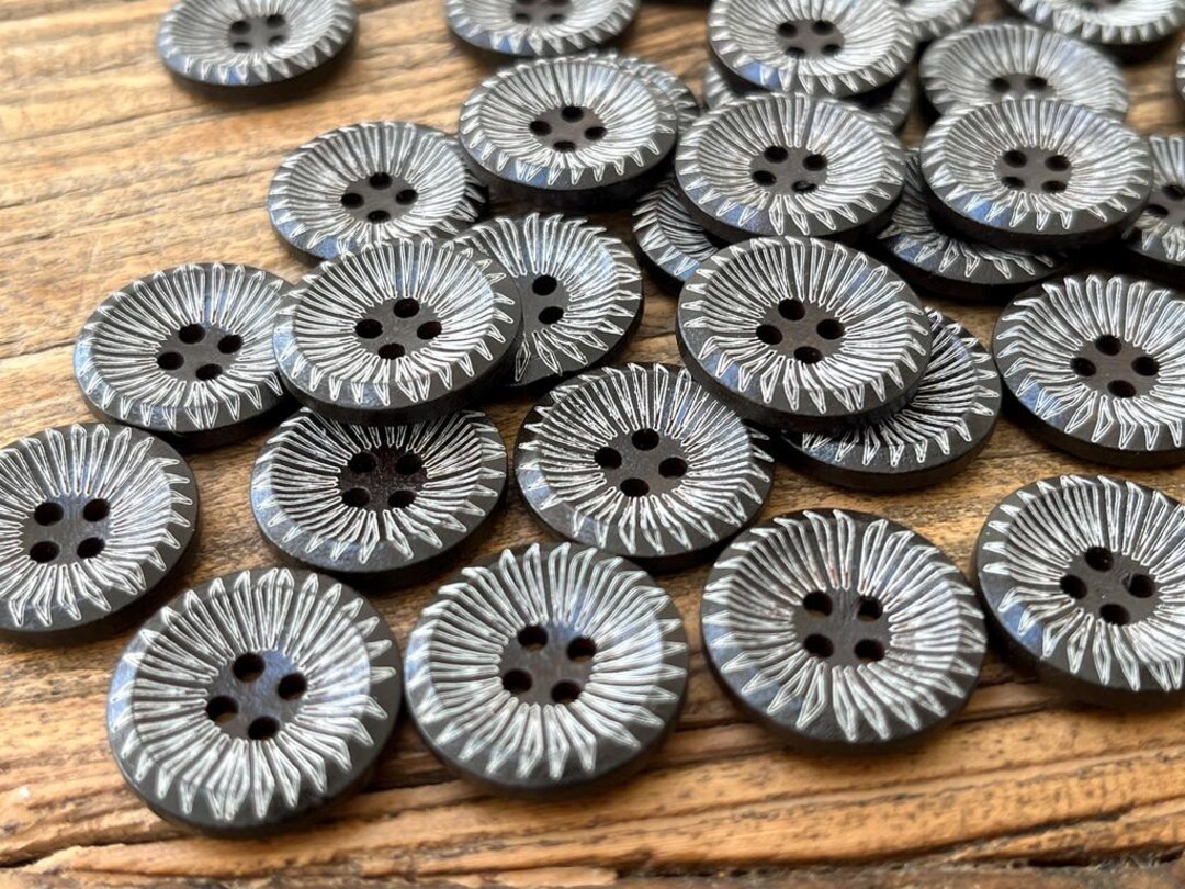 Vintage Buttons, Tribal, Timber, Hand Crafted, Set of 6, 19.6mm, Dark ...