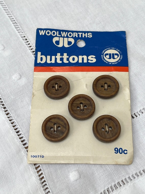 Beauclaire Green Buttons on Original Card Beauclaire Green Buttons on Original Card