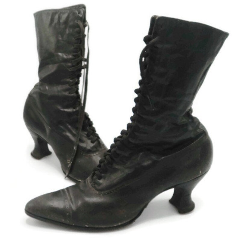 women's lace up victorian boots