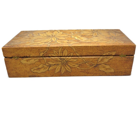 Solid Wood Floral Pyrography Jewelry Storage Box - image 6
