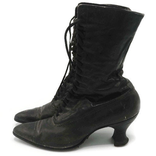 1837-1901 Black Leather Victorian Laced Ankle Boots 