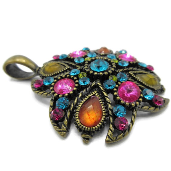 Vintage Multi Colored Rhinestone Pendant - image 5