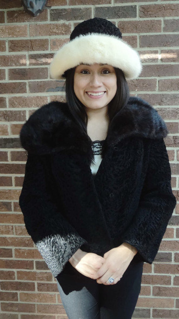 1950's Black Persian Lamb And Platinum Mink Fur C… - image 2