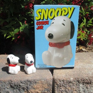 Snoopy Salt Shaker - Etsy