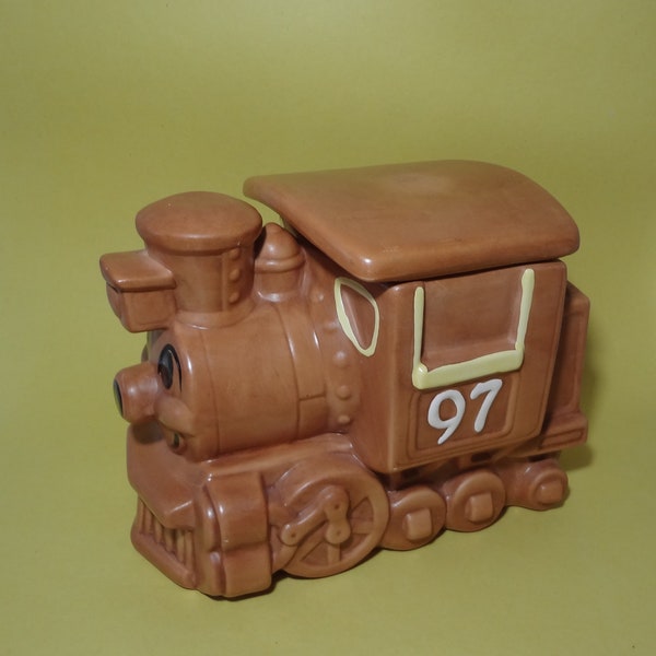 COOKIE JAR  *  Locomotive 97,  Twin Winton,  Vintage 1960s