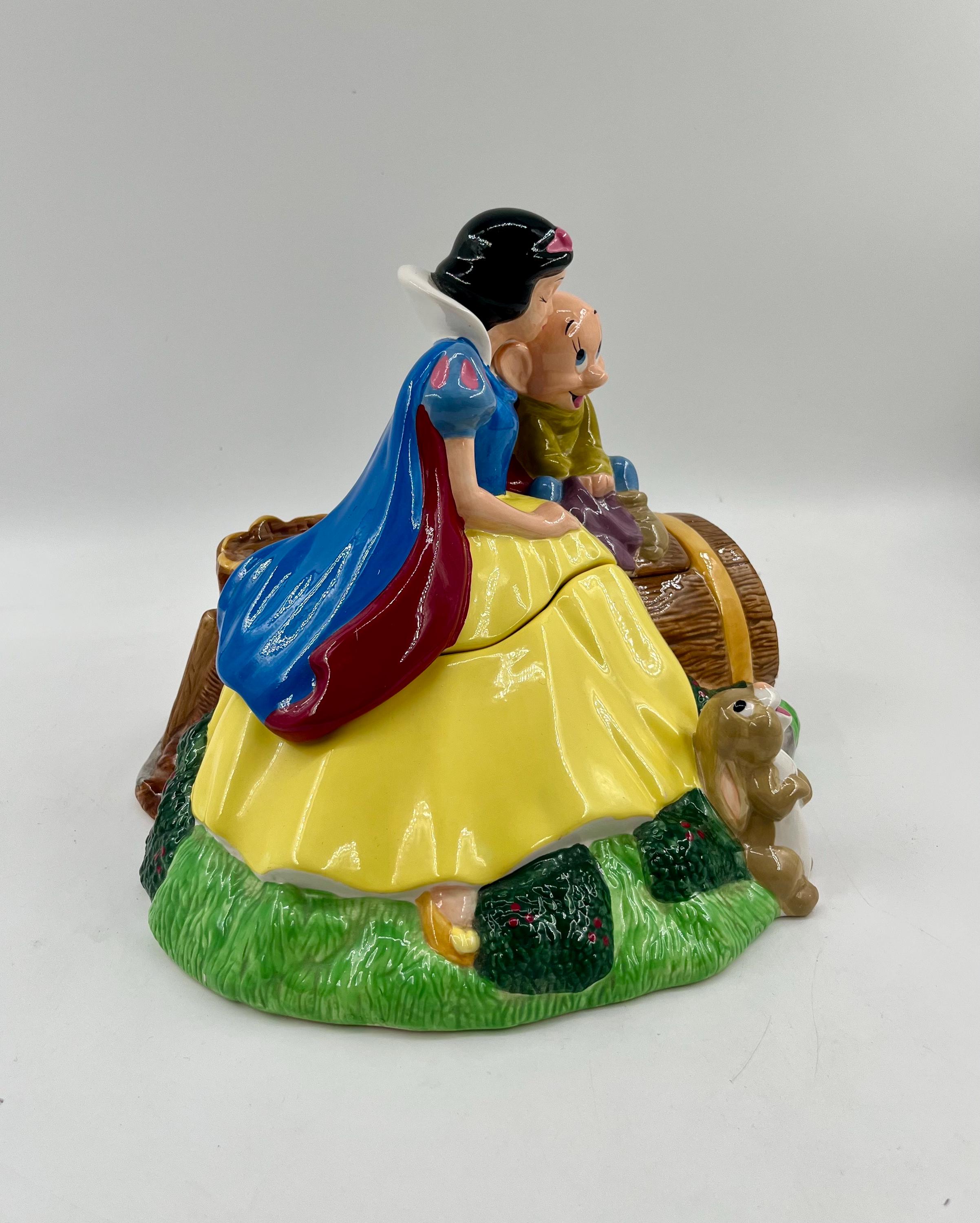 COOKIE JAR * Disney Snow White, Seven Dwarfs, Dopey, Thumper