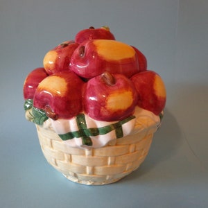 COOKIE JAR Apples Basket full of delicious Apples, weaved basket image 2