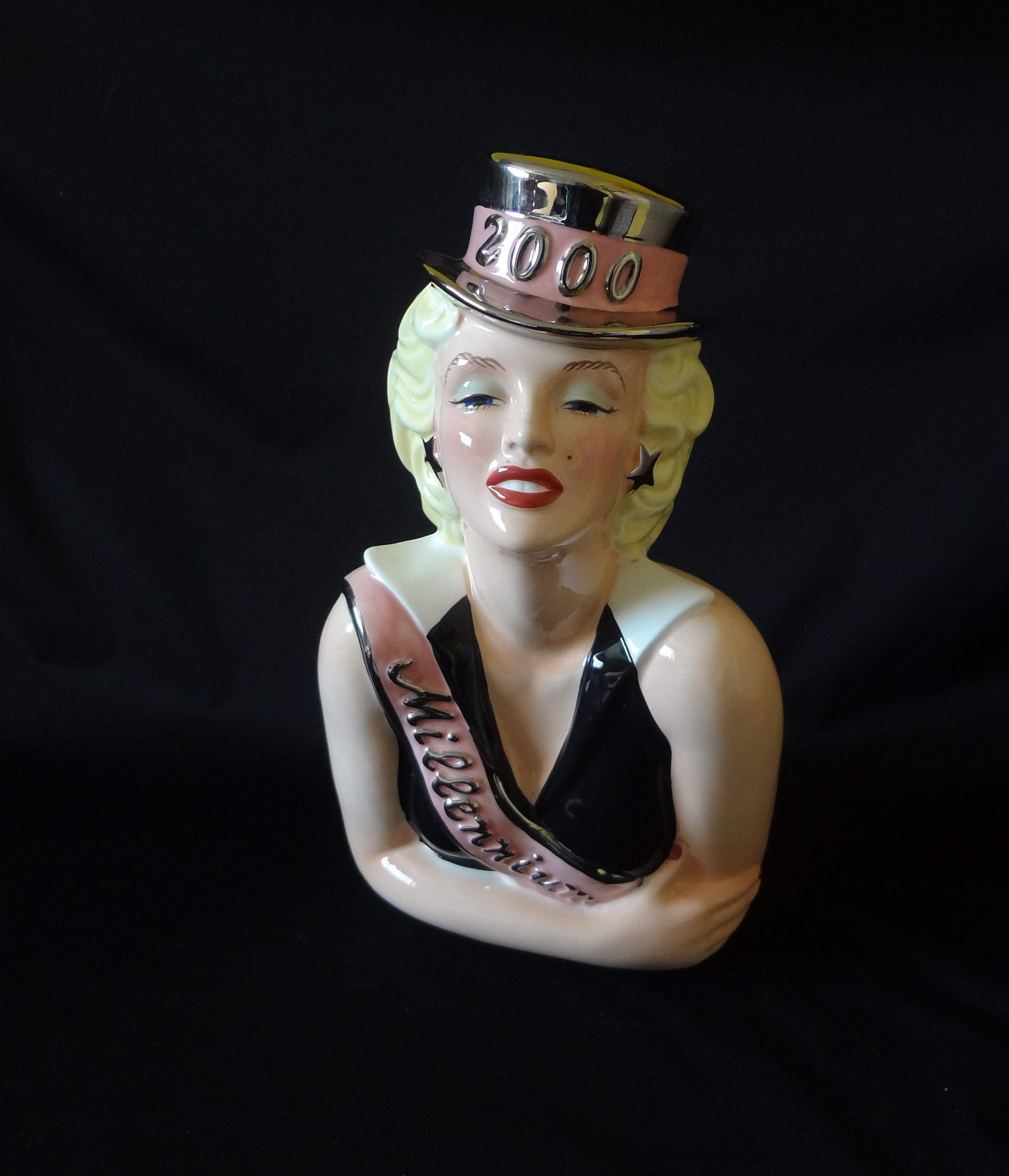 Marilyn Monroe Clay - Etsy