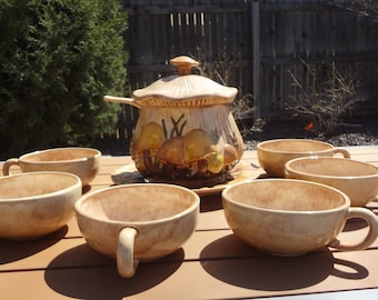 TUREEN  *  Mushroom,  Ladle,  Underplate,  Bowls,  Six,  Vintage 70s,  ARNELS