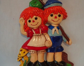 PLAQUE ~  Raggedy Ann and Andy,  Heavy Ceramic, 14 inches high, hang it.