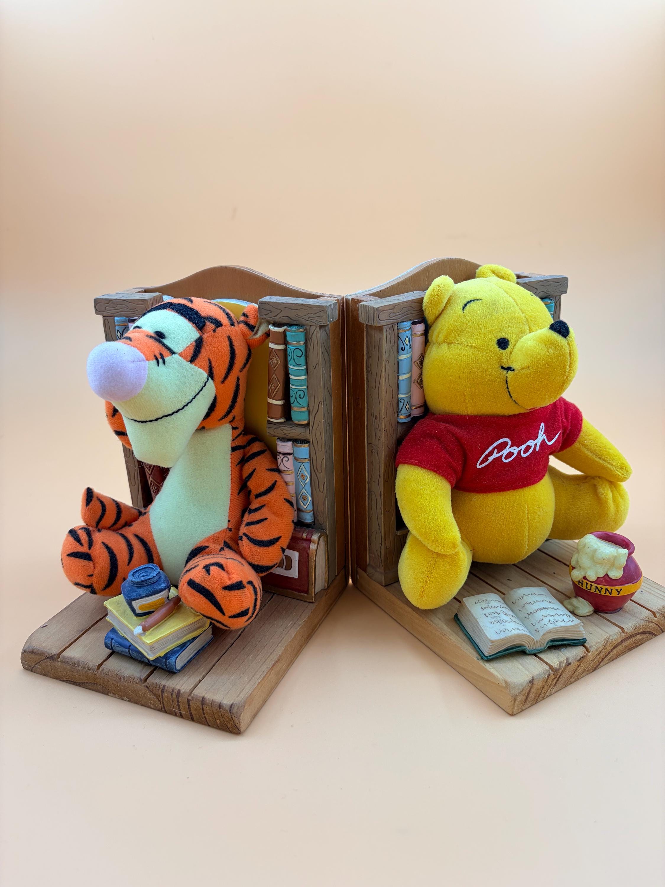Vintage Bookends Winnie the Pooh - Etsy